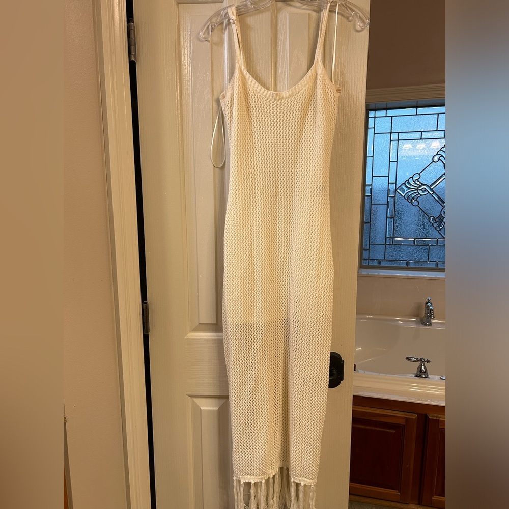 Lelis maxi dress with tassels